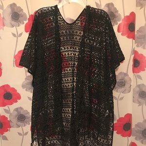 Maurice’s black shawl